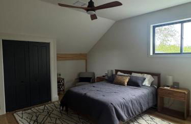 Gray Owl Lodge- A Serene Lakefront Retreat on Sleepy Hollow Lake near Hudson NY - Foto 40