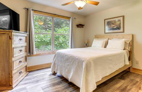 Murrayville Lakefront Cabin with Boat Slip and Grill! - Photo 18