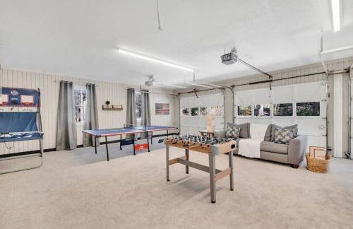 8 Br Sleeps 24 Hot Tub Game Room Dog Friendly - Foto 35