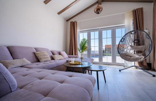 Villa Bohemica with Private Heated Pool - Photo 11