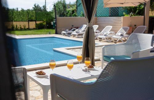 Villa MATER - luxuriously equipped villa with a 15m long swimming pool - Photo 18