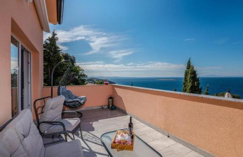 Awesome Apartment In Stara Baska - Foto 1