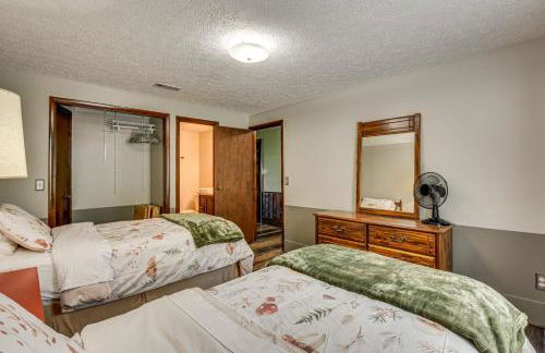 Tee Off in the Mtns Sky Valley Condo with View! - Foto 17