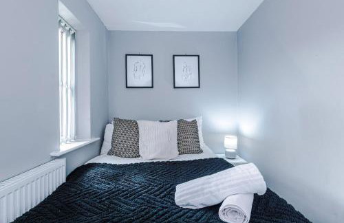 Spacious 3-BR Escape in Coseley with Free Parking - Foto 9