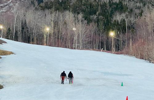 All Season Fun and Cozy Home in Island Falls, ME - Foto 17