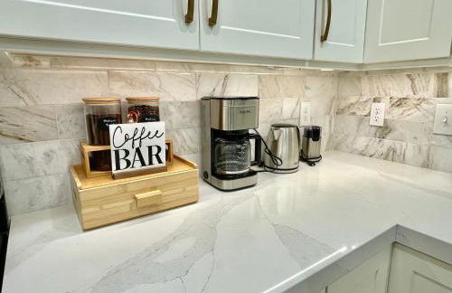 Gorgeous Executive Home - Foto 28