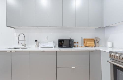 Modern Duplex Escape w Backyard - Foto 8