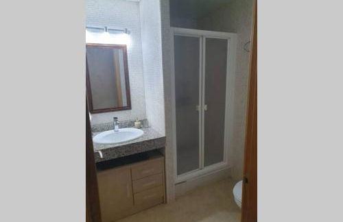 Apartamento para 5 personas frente al mar con piscina y parking - Foto 38