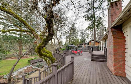 Spacious Grants Pass Home with Hot Tub and River Views - Foto 26