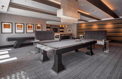 Reston 2br w laundry walk to restaurants mall WDC-831 - Foto 46