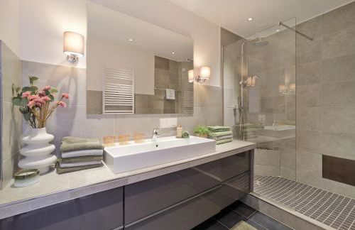 BG Living & Hosting - Stilvolle Ferienwohnung im Zentrum von Wittlich - 2 Schlafzimmer, Netflix, Waschmaschine, bis 4 Personen - Foto 6