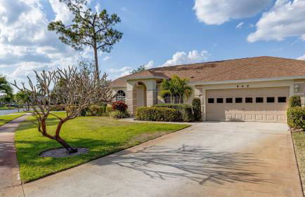 Private Pool Pond Views Bonus Lounge in Gated Naples Community Drive to Dining Sand - Foto 44