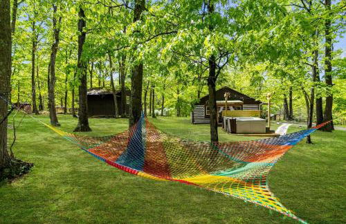 Modernized Log Cabin w Hot Tub Fire Pit & Views - Photo 5