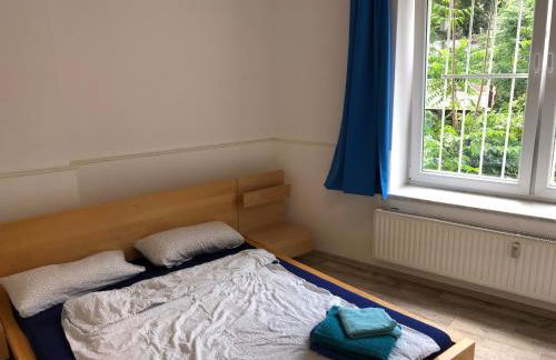 Ruhige EG Wohnung bei der Burg - Foto 5