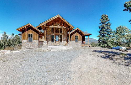 Cutbow Lodge - Photo 1