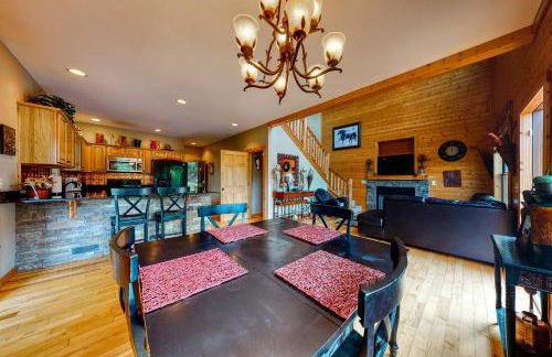 Red Roof Retreat - Photo 7