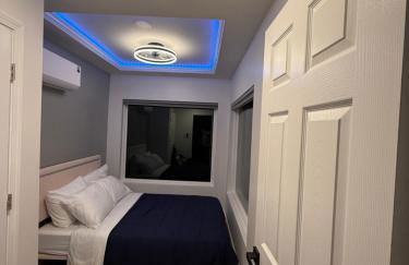 Unique 3-bed Lakefront Container Home - Foto 46