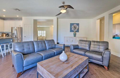 2 Mi to South Mtn Park! Snowbird Retreat with Patio - Foto 7