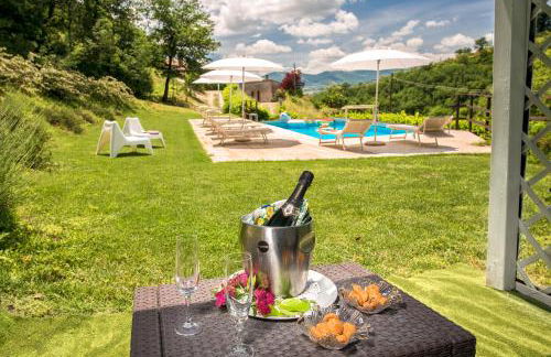 Borgo Canapegna - "La quercia d'oro" private pool in the heart of Le Marche - Foto 1