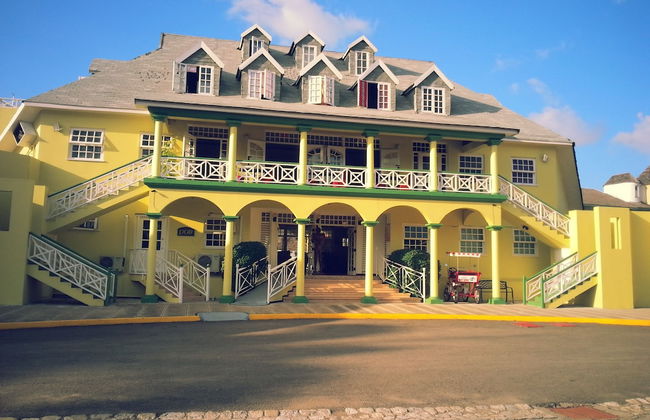 Private 2 Bedroom Beachfront Penthouse Condo Ocho Rios, Jamaica - Foto 29