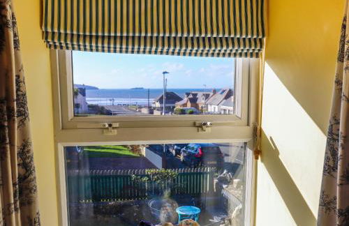 The Cottage - Photo 10