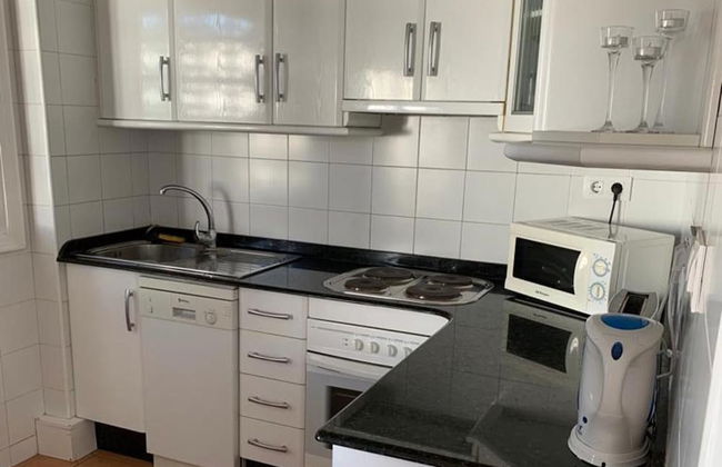 Seaview Balcony - 3 Bedroom Apartment Sleeps 6 - Foto 5