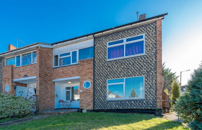 Madika Homes Stunning 2-bed Apartment in Edgware - Foto 10