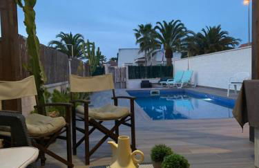 Riumar Nature 38 , piscina , aire acondicionado , barbacoa y pàrquing Privado - Foto 1