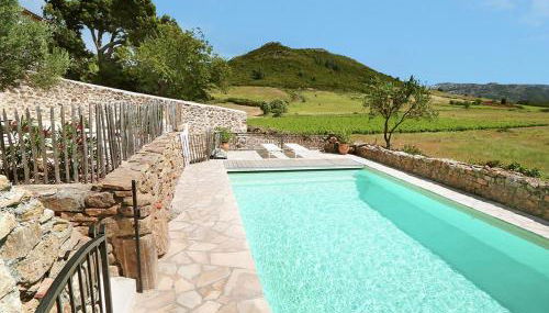 Classy Apartment in Villeseque-des-corbieres With Swimming Pool - Photo 2