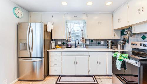 Walk to Old Town Lafayette! Cozy Couples Escape - Foto 4