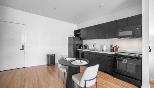 Modern Riverfront Loft Proximity to Downtown - Foto 3