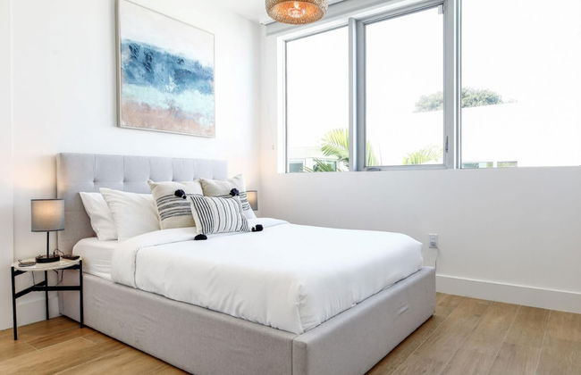 The Modernista 2 - Large Townhome With Pool - Foto 50