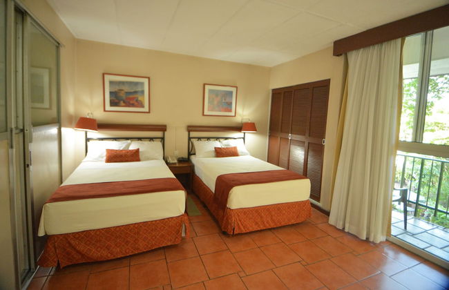 Novo Hotel & Suite - Photo 7