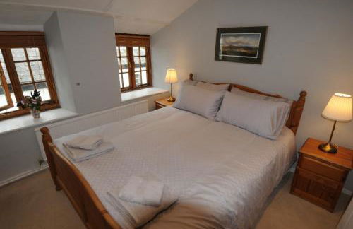 Church Cottage, Charmouth - Photo 9