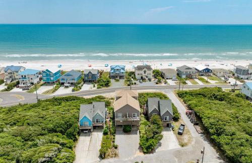 Ocean-View Pet-Friendly Beach Access Retreat - Photo 3