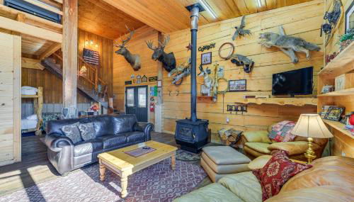 Cozy Cora Studio Cabin with Wind River Mtn Views - Photo 4