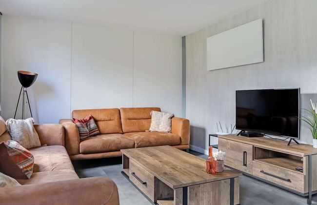 Lakeside Luxury; Sauna & Hot Tub - Photo 19