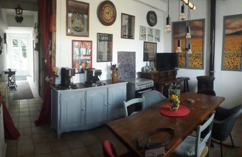 Maison Rose - Maison de village avec jardin privé, centre Capestang - Foto 18