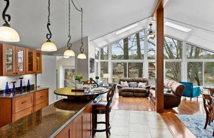 Tree Top Get Away by Avantstay Amazing Lake View - Foto 42