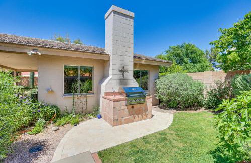 Patio and Pool Access Sunny Phoenix Casita! - Foto 22