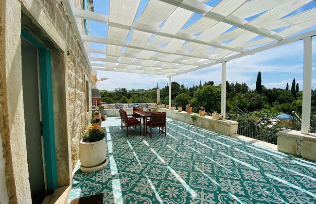Authentic Villa With Terrace- Complete Privacy - Foto 15