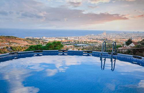 A+View Private Terrace Private Pool Family Fun - Photo 43