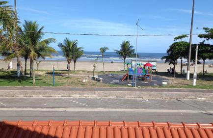 Condomínio - Vista frontal ao Mar - Foto 1
