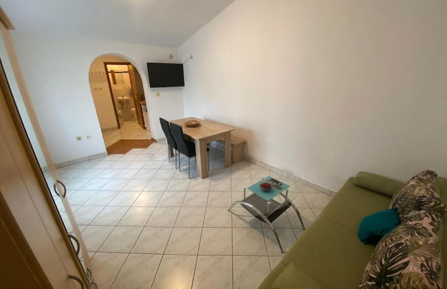 Apartment Mato With 1 Bedroom - Photo 6