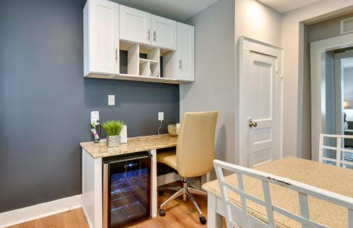 Stunning Charlotte Retreat about 2 Mi to City Center! - Foto 12