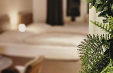 Modern & Comfortable Business Apartment Stuttgart - WLAN, 4K TV, Küche, Waschmaschine, Balkon - Foto 1