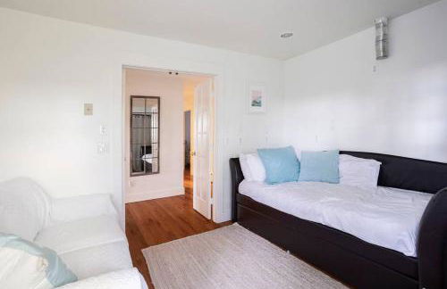 Spacious Oceanview Villa Elegant Coastal Escape, Sleeps 22 - Foto 27