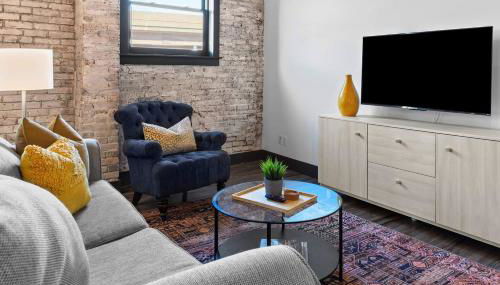 Brick & Bed Riverfront Lofts, PC 101 - Photo 1