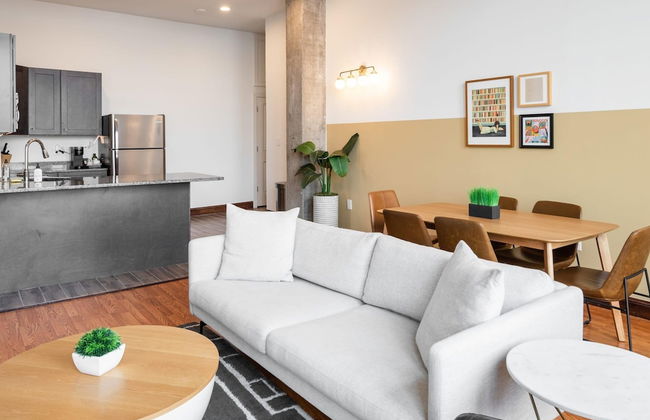 Sosuite 2BR Apt w W/d, Gym, On-site Restaurant - Foto 35