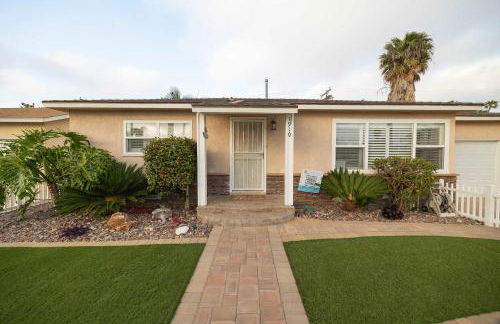 Walk to the Beach Private Backyard and Fire Pit - Foto 52